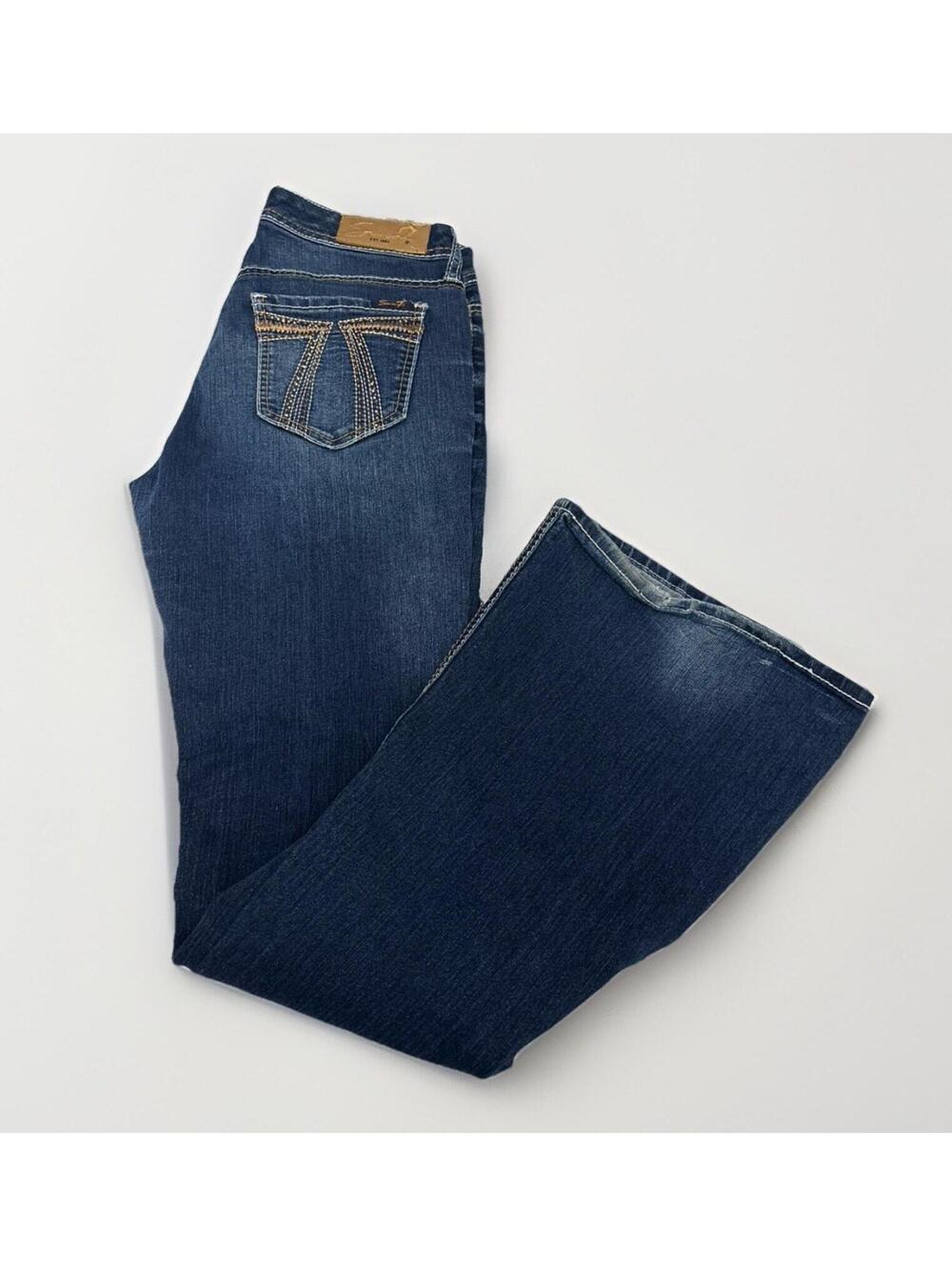 Women’s Seven For All Mankind Dark Wash Flare Jeans With Bedazzled Button Size29